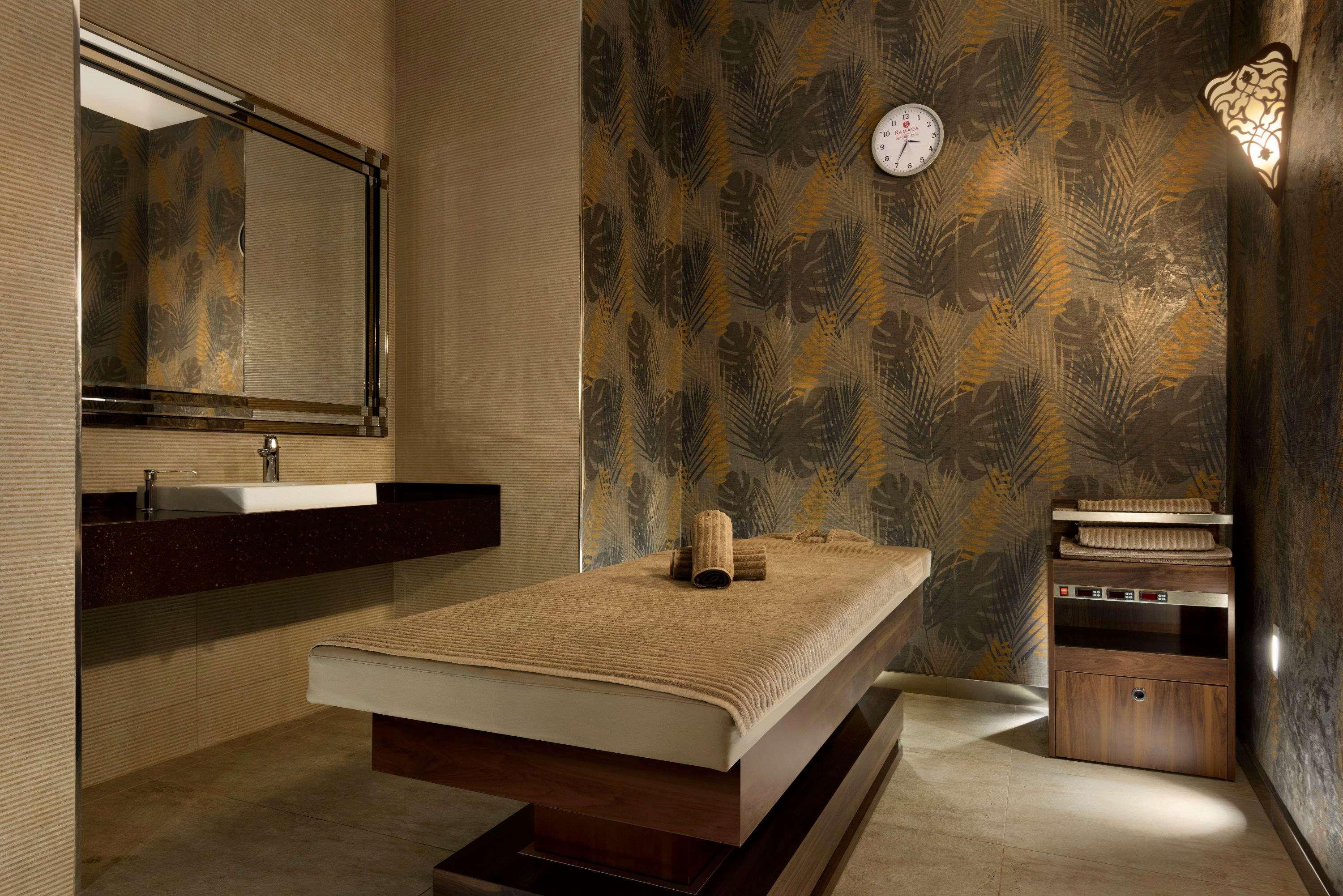 Ramada By Wyndham Sakarya Hotel Екстер'єр фото