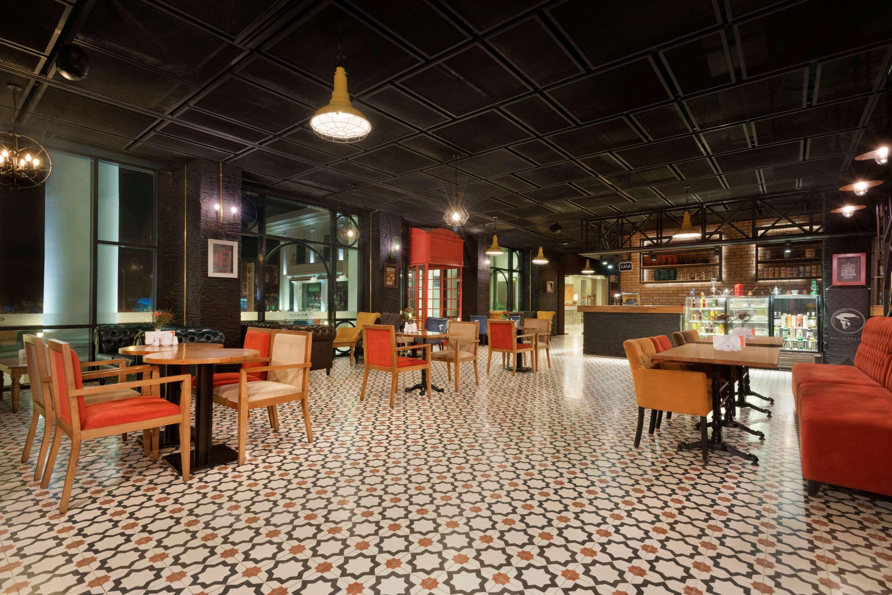 Ramada By Wyndham Sakarya Hotel Екстер'єр фото