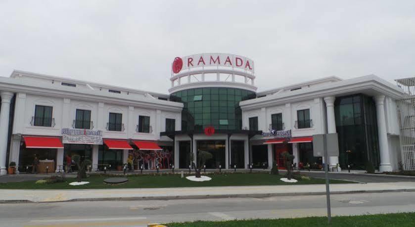 Ramada By Wyndham Sakarya Hotel Екстер'єр фото