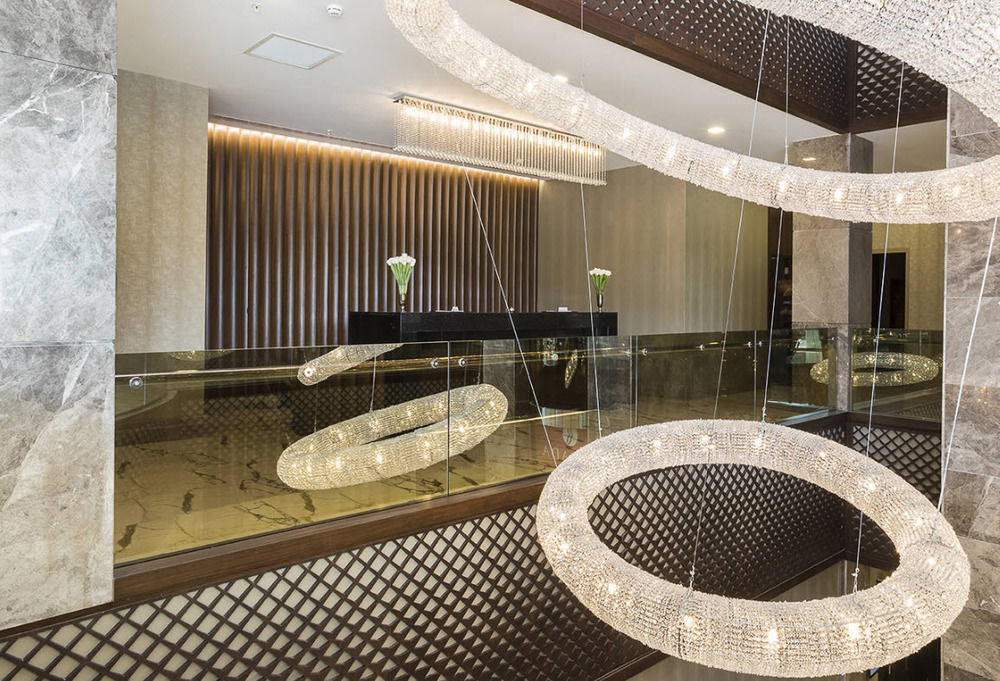 Ramada By Wyndham Sakarya Hotel Екстер'єр фото